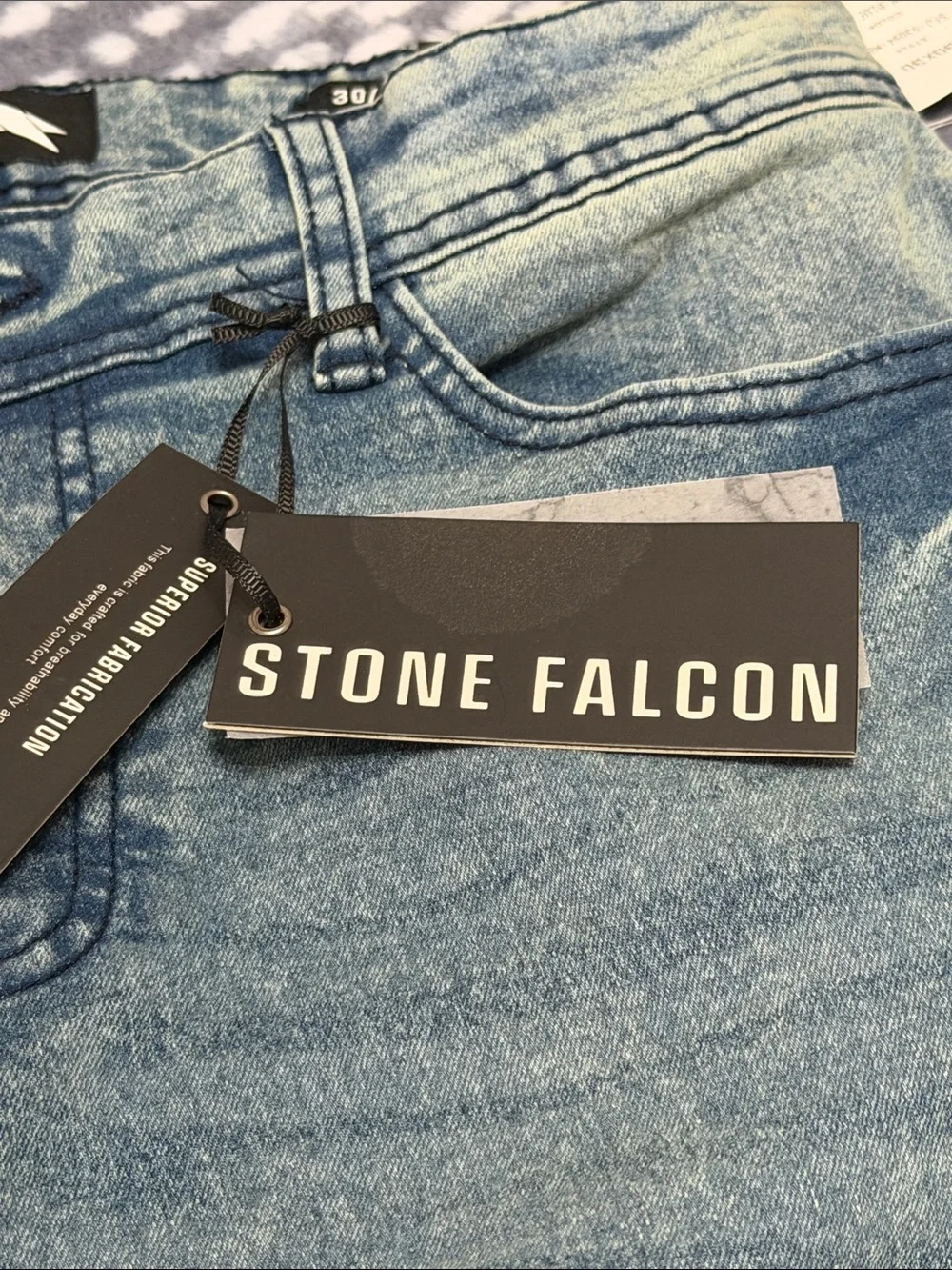 Men's Straight Jeans in Faded Blue -